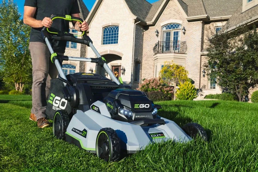 best lightweight lawn mower
